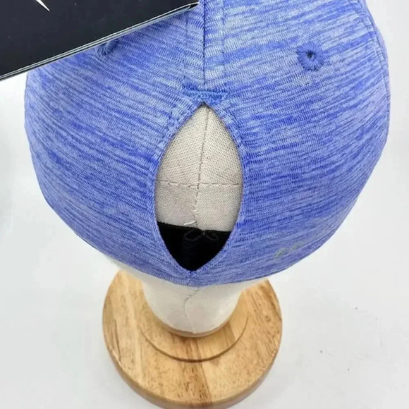 NEW Nike Featherlite Dri-Fit Swoosh Cap Ponytail Holder Stretch Blue Girls 4/6X - Picture 7 of 8